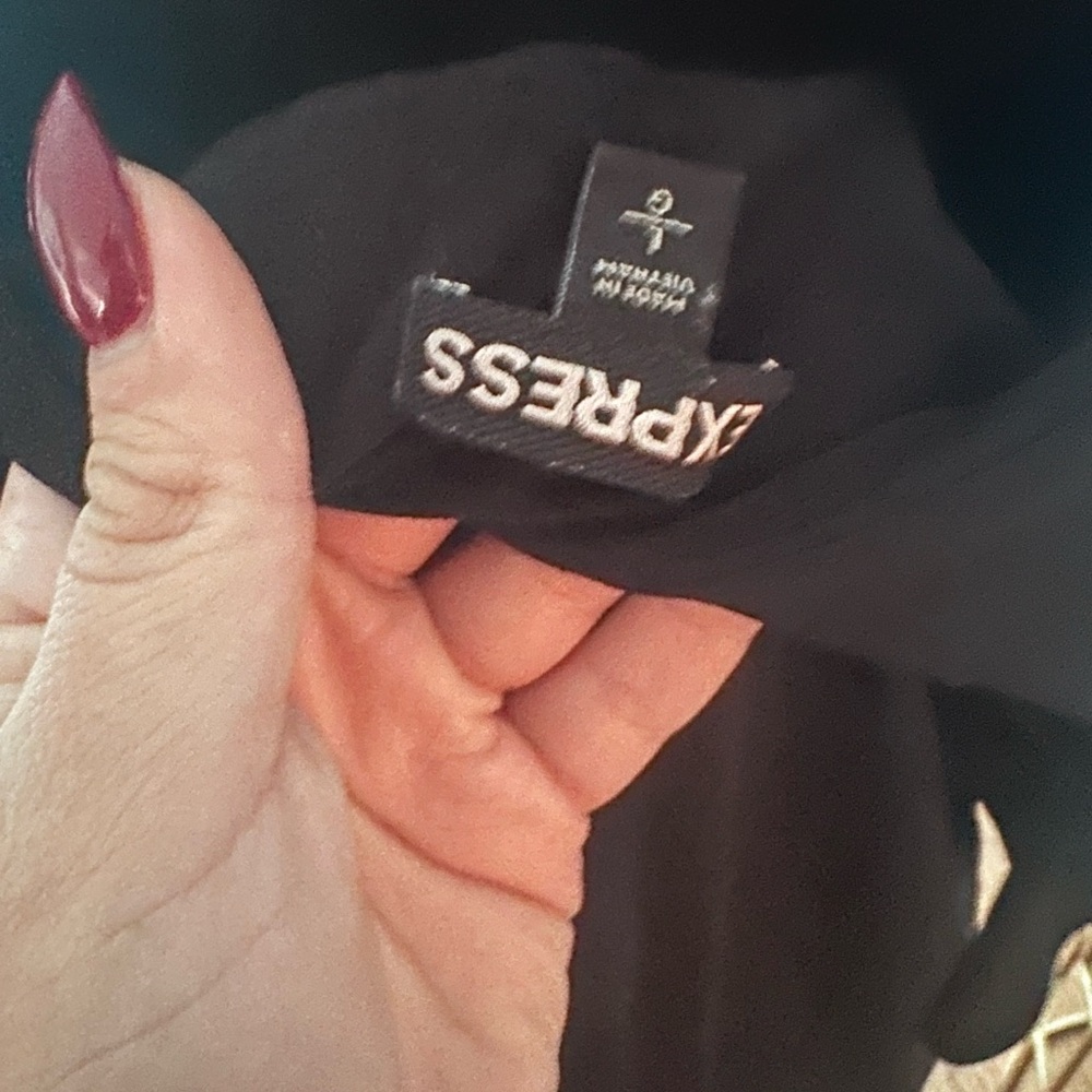 Express Black Ruffle Blouse - Picture 4 of 4